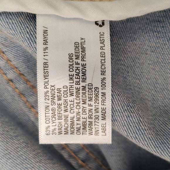 Wild Fable Light Wash Seamed Denim Mini Skirt Size 0 - Picture 7 of 12